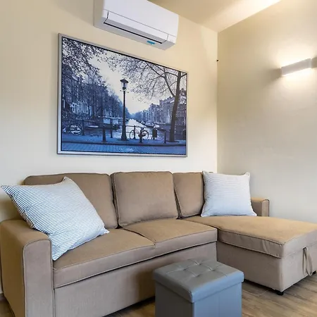 Vila Hostdomus - Eden Free Garage *