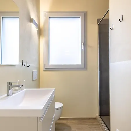 Hostdomus - Eden Free Garage فيلة *