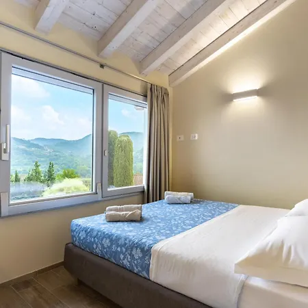 Hostdomus - Eden Free Garage فيلة