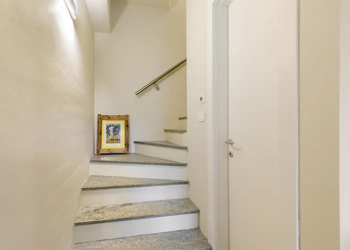 Hostdomus - Eden Free Garage فيلة غارليندا